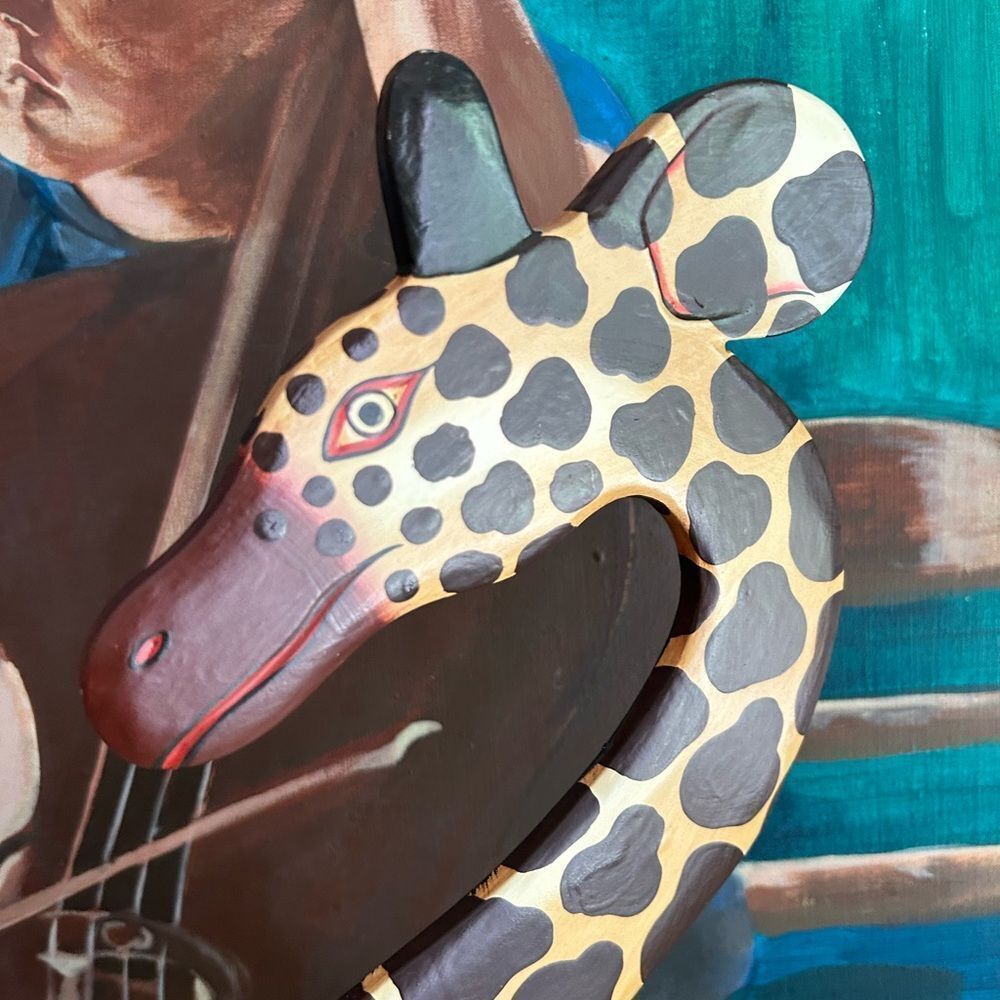 Vintage 90s Giraffe Shaped Wooden Decor Mirror Wall Hanging - Picture 2 of 16